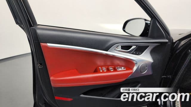 Genesis G70 2021 — Şəkil 34/35