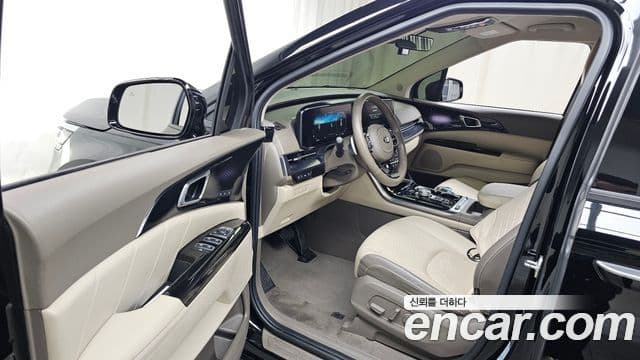 Kia Carnival 2021 — Şəkil 10/20