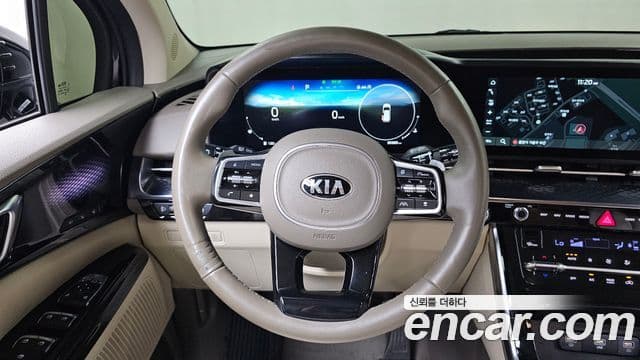 Kia Carnival 2021 — Şəkil 13/20