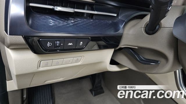 Kia Carnival 2021 — Şəkil 15/20
