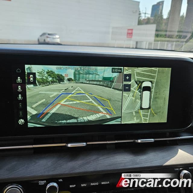 Kia Carnival 2023 — ფოტო 20/20