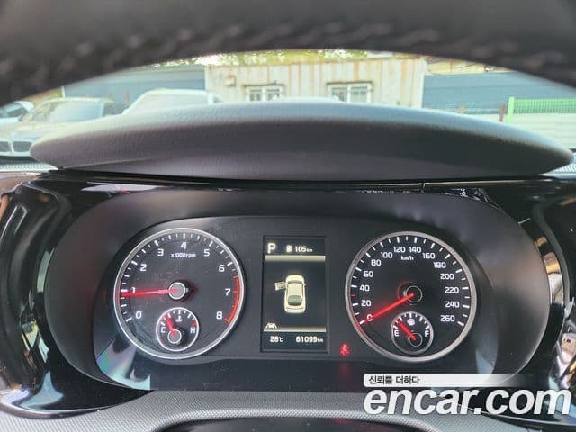 Kia K5 2021 — Şəkil 8/20