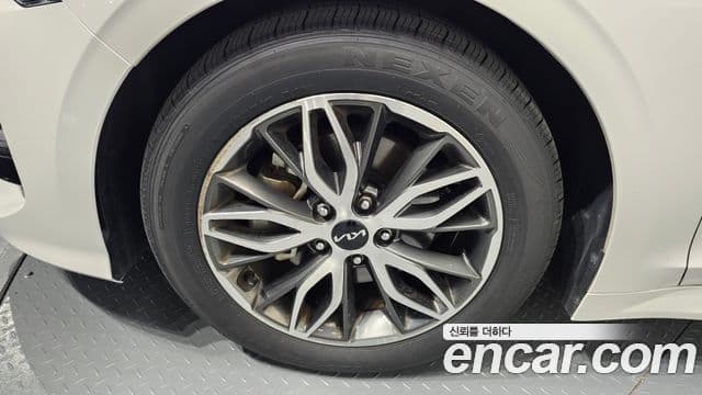 Kia K5 2023 — фото 5 из 20