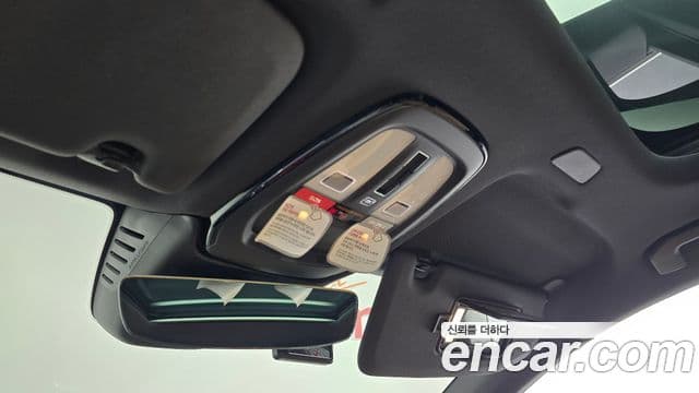 Volvo XC60 2022 — Photo 14/36