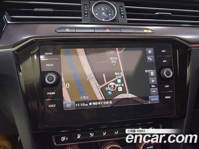 Volkswagen Passat GT 2018 — Şəkil 8/20
