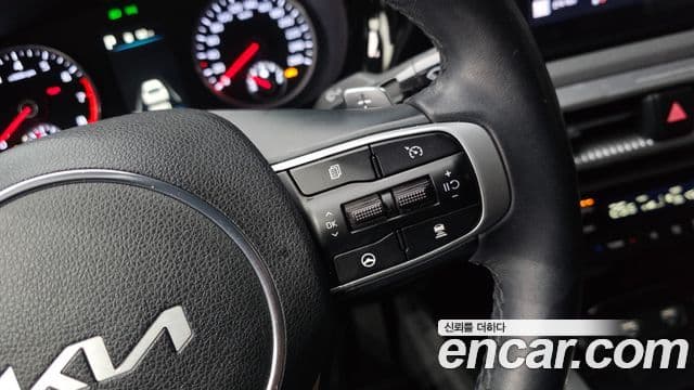 Kia K5 2022 — ფოტო 20/20