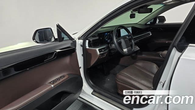 Hyundai Grandeur 2023 — Şəkil 10/20