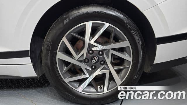 Hyundai Grandeur Hybrid 2023 — Şəkil 7/32