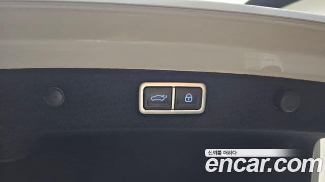Hyundai Grandeur Hybrid 2023 — Şəkil 27/32