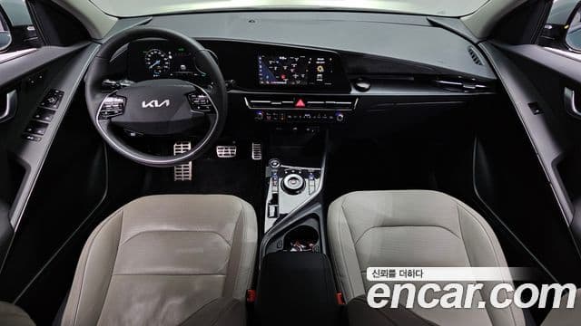 Kia Niro 2022 — Şəkil 7/20