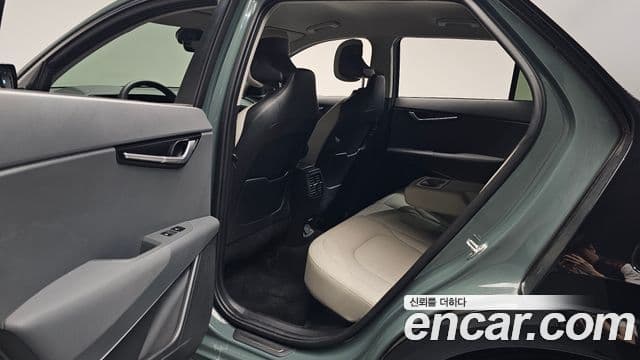 Kia Niro 2022 — Şəkil 11/20
