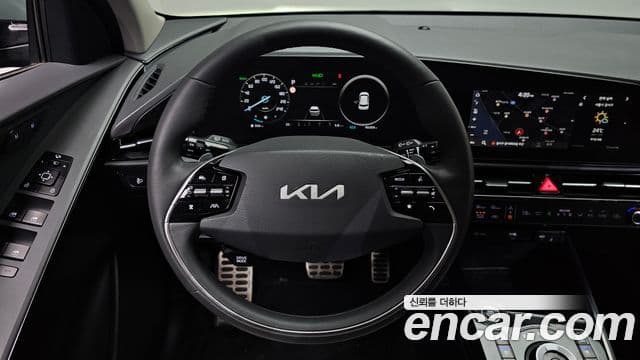 Kia Niro 2022 — Şəkil 12/20