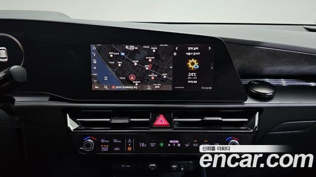 Kia Niro 2022 — Şəkil 13/20
