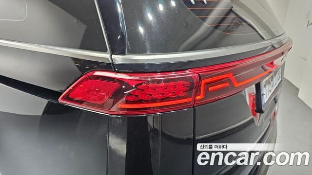 Kia Carnival 2023 — Photo 21/39