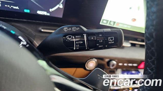 Kia Carnival 2023 — Photo 19/39
