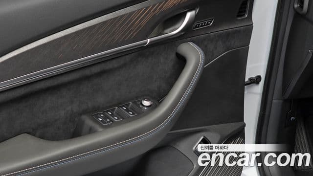 Renault Samsung Grand Koleos 2024 — Фото 15/20