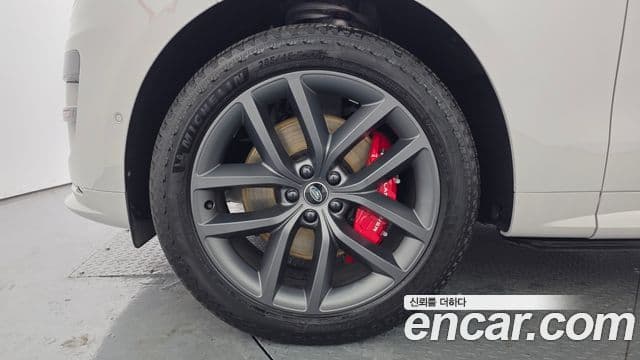 Land Rover Range Rover Sport 2025 — фото 9 из 20