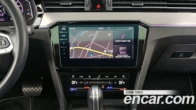 Volkswagen Passat GT 2022 — Şəkil 14/20
