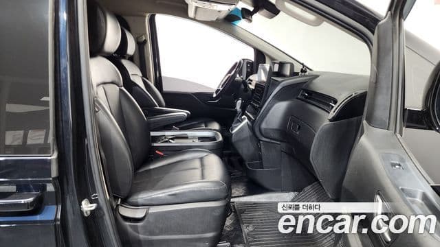 Hyundai Staria 2021 — Şəkil 12/20
