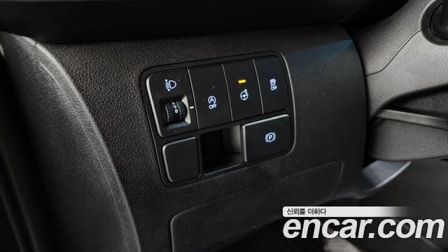 Hyundai Staria 2021 — Photo 13/35