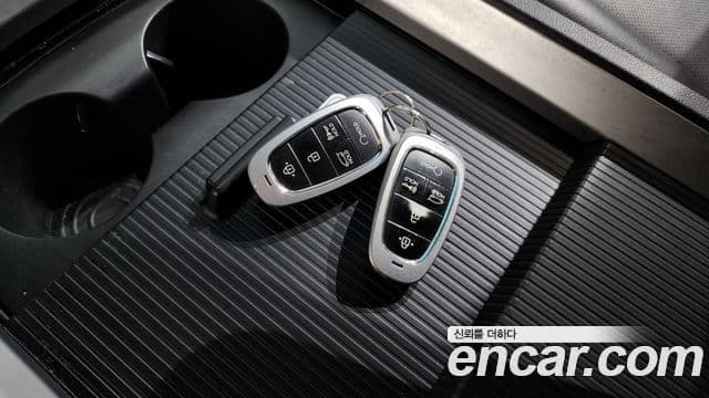 Hyundai Staria 2021 — Photo 11/35