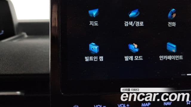 Hyundai Staria 2021 — Photo 9/35