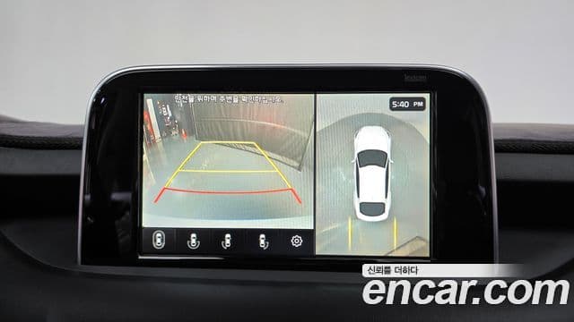 Kia Stinger 2018 — Şəkil 15/20