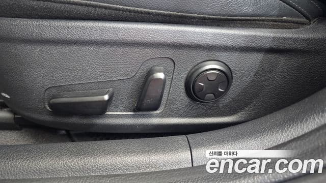Kia Stinger 2018 — Photo 17/36