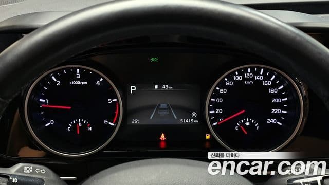 Kia Carnival 2022 — Фото 8/20