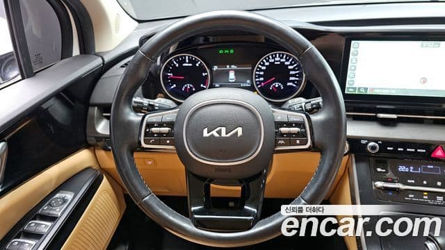 Kia Carnival 2022 — Фото 12/20