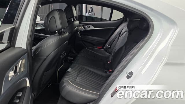 Genesis G70 2018 — Şəkil 12/20