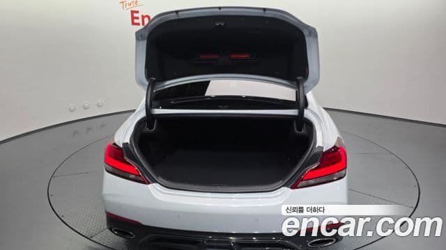 Genesis G70 2018 — Şəkil 20/20