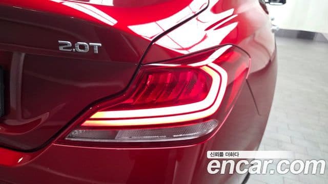 Genesis G70 2019 — ფოტო 24/31