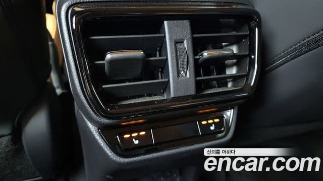 Lexus NX350h 2023 — ფოტო 19/20