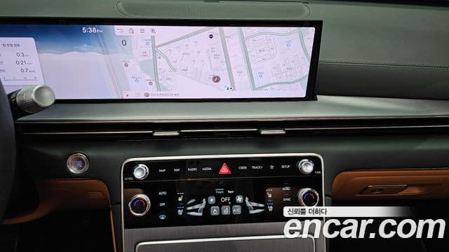 Genesis GV80 2024 — ფოტო 14/20