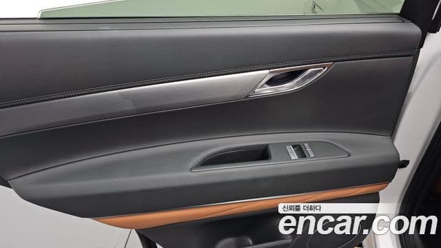 Genesis GV80 2024 — Photo 19/33