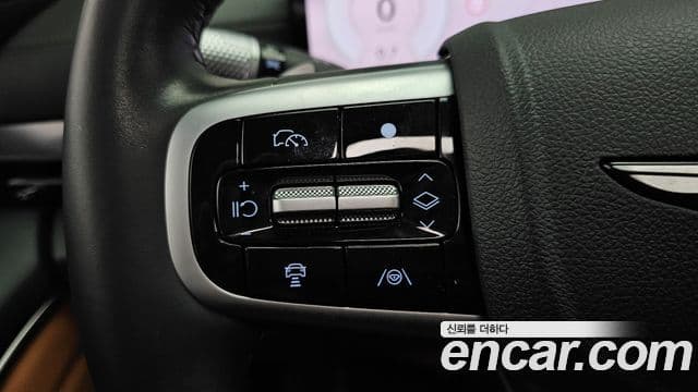Genesis GV80 2024 — Photo 16/33
