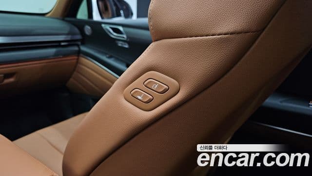 Genesis GV80 2024 — Photo 21/33
