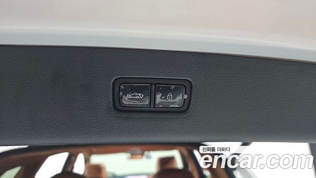 Genesis GV80 2024 — Photo 29/33