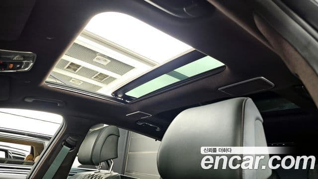 Genesis GV80 2020 — ფოტო 19/20