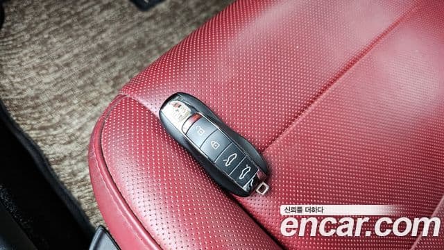 Porsche 718 Cayman 2020 — Photo 18/38