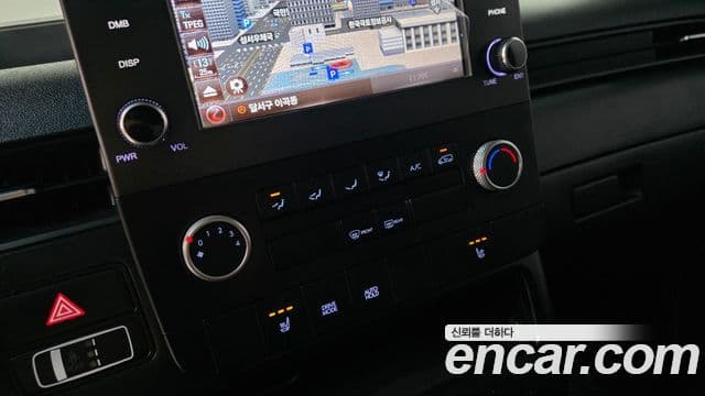 Hyundai Staria 2023 — ფოტო 11/20