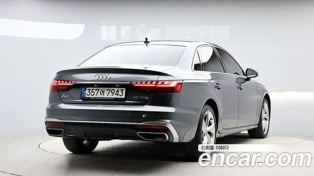 Audi A4 2021 — Şəkil 1/20