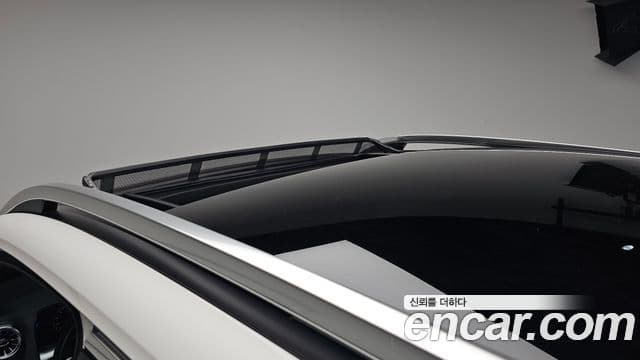 Mercedes-Benz GLB-Class 2021 — ფოტო 15/20