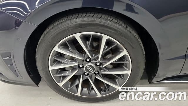 Hyundai Sonata Hybrid 2020 — ფოტო 12/17
