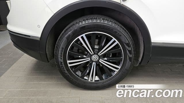 Volkswagen Tiguan 2019 — фото 5 из 20