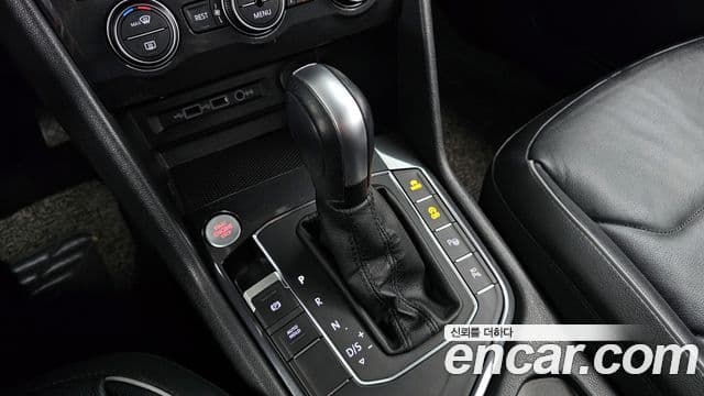 Volkswagen Tiguan 2019 — Şəkil 9/20