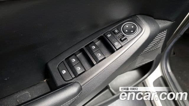Kia Seltos 2020 — Şəkil 6/32