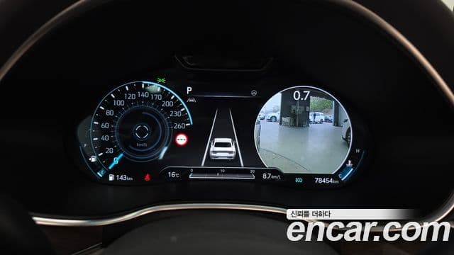 Genesis Electrified G80 2022 — Şəkil 8/20