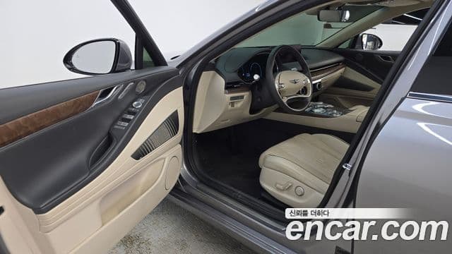 Genesis Electrified G80 2022 — Şəkil 10/20